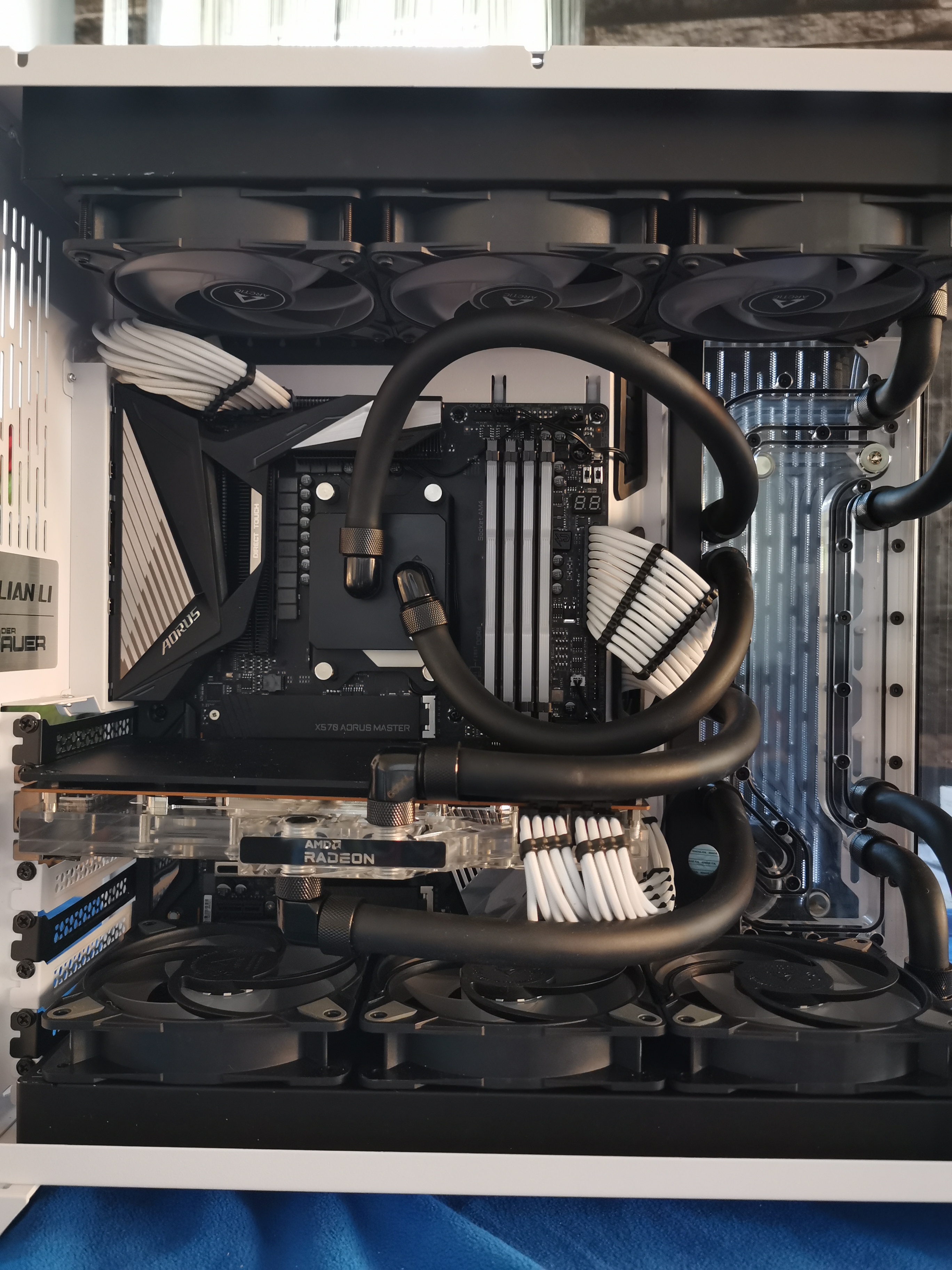 Custom water-cooled PC